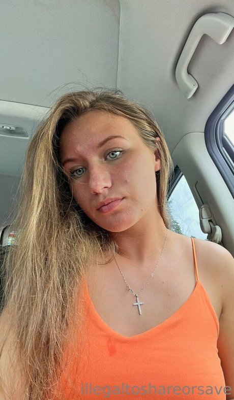 paisleysnowxo sex model pictures