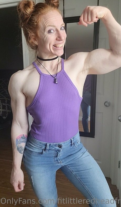 fitlittleredheadfree naked actress images