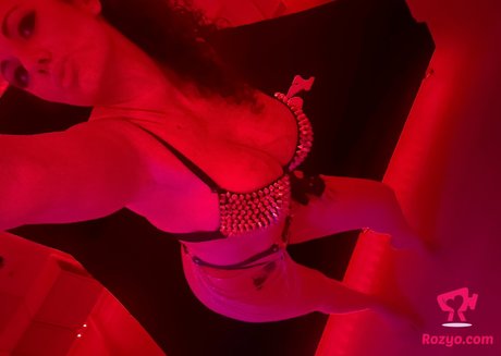 rozyomallorca free hot actress image