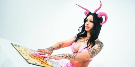 lindseyparanormal beautiful pornstar pics