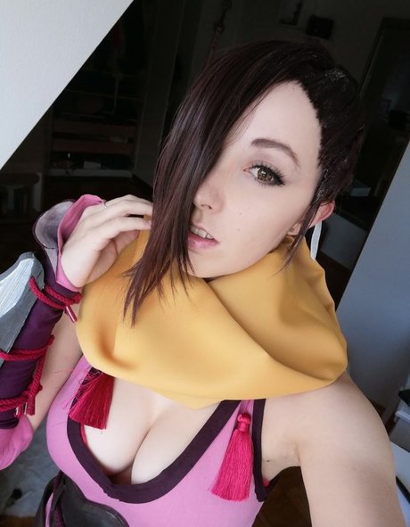 Pink Fluffy Kitchicorn pornstar erotic image