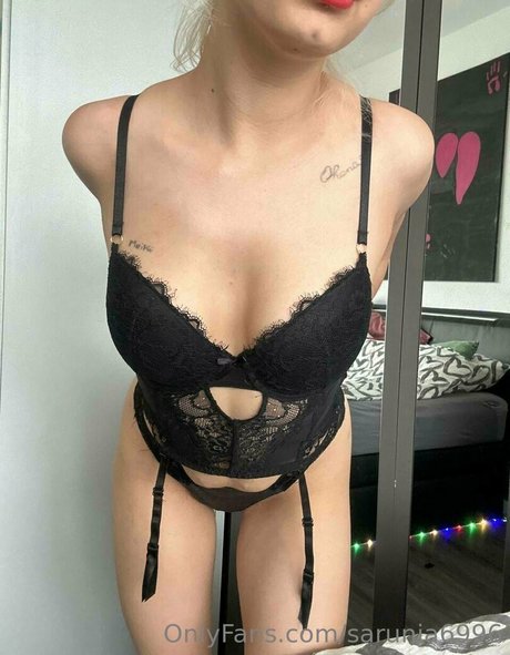 sarunia6996 beautiful actress picture