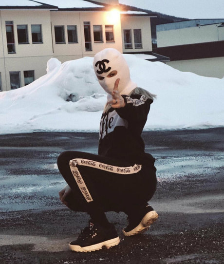 wilfjell naked model image