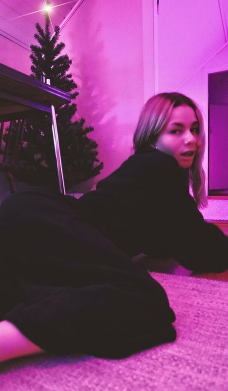 wilfjell best actress pics