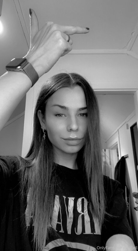 very skinny onlyfans free xxx photo