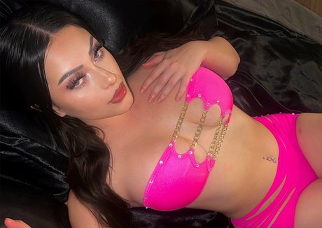 princessunderworld model nudes photos