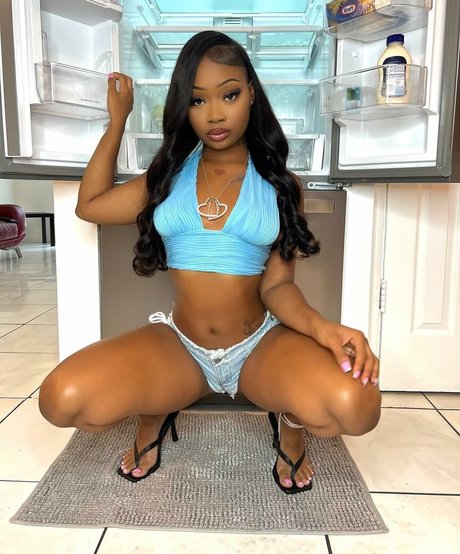 Daalischus adult model img