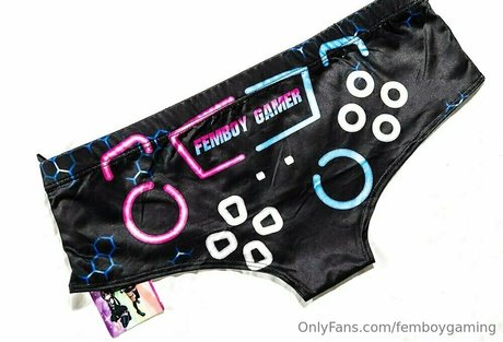 femboygaming perfect model pic