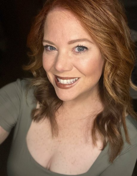 Naughtyexpastorswife model pretty img