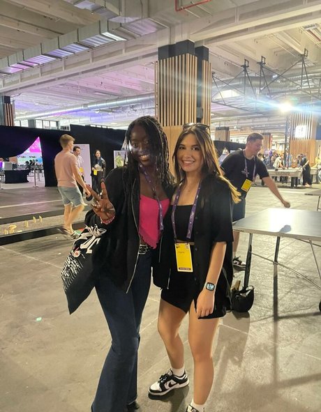 Harrie Silver naked model picture