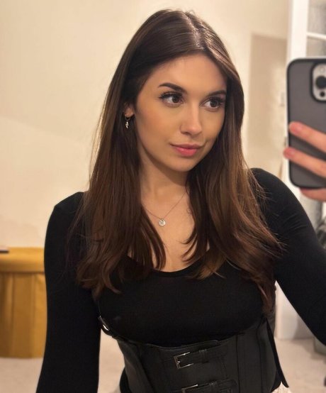 Harrie Silver high quality pornstar photos