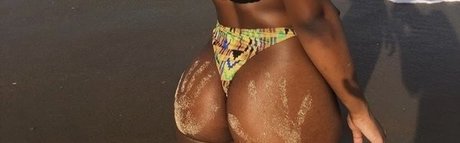 FineAssYonna pornstar hd galleries