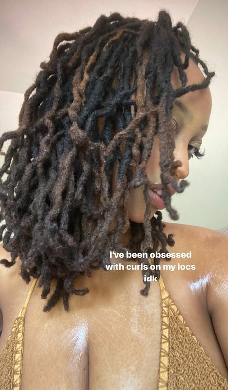 Solaya Ismail perfect star images