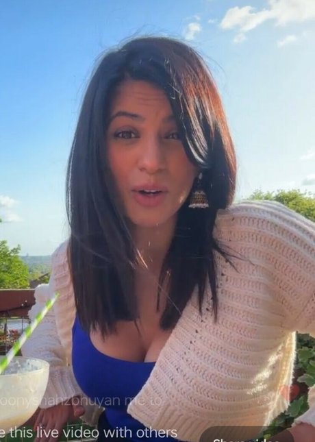 Sureet Kular pornographic star pictures