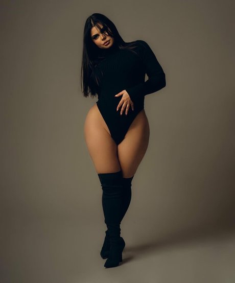 ninaxcarolina model hot pic