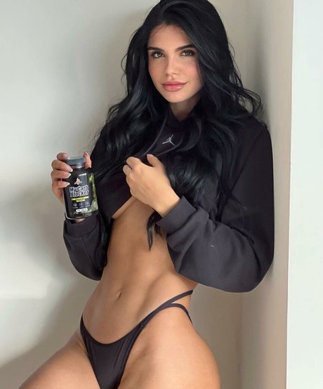 Stephany Gonzalez high quality star pics