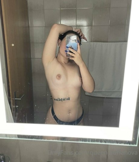 top queen model beautiful images