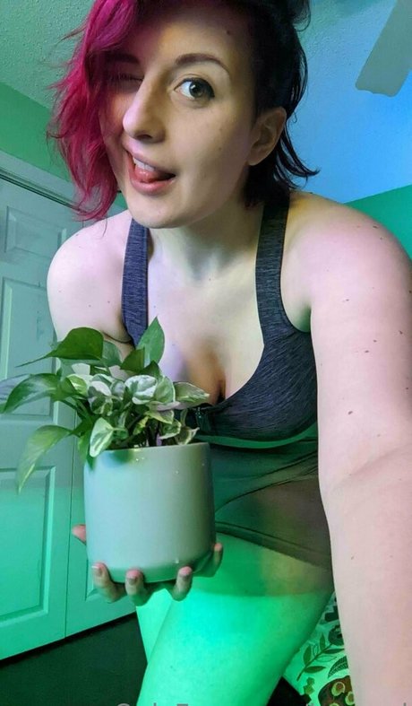 baeged art actress archive