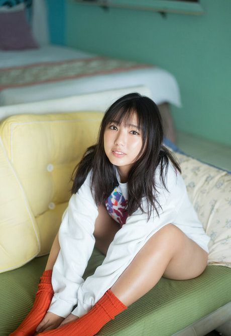 Aika Sawaguchi model images