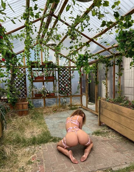 mom anal onlyfans sexy picture