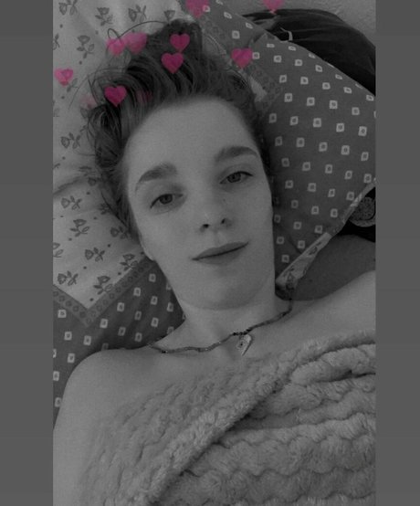 Oceane Licorne pornstar nudes picture