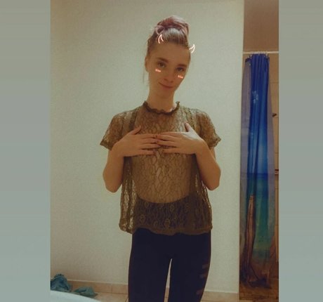 Oceane Licorne pornstar nude pics