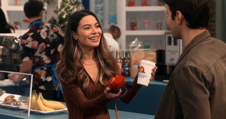 Miranda Cosgrove pornstar sex photo