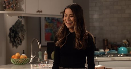 Miranda Cosgrove best star image