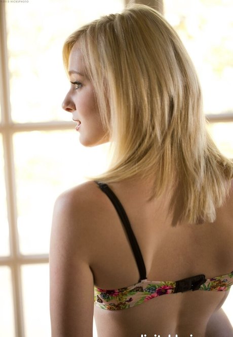 adultprime high quality actress archive