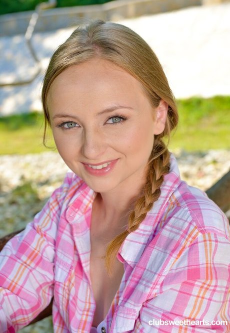 autumn onlyfans top pictures