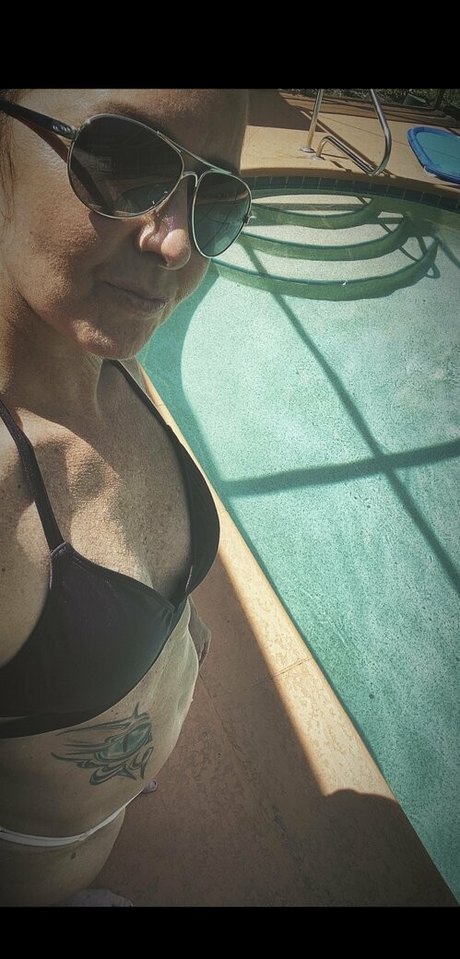 Ishrn star pretty pic