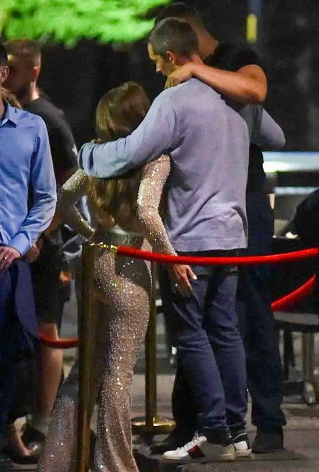 Nikki Sanderson pornstar top pics