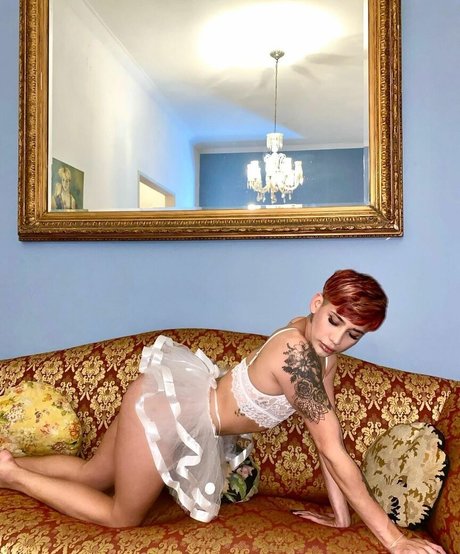 Brian Paz naked model pictures