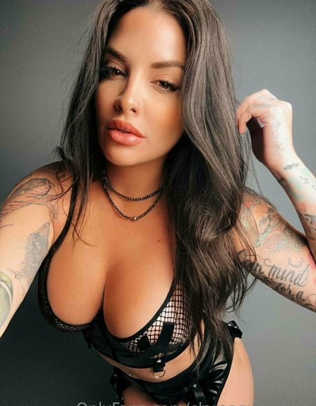 claraaguilarfree pornstar nice img