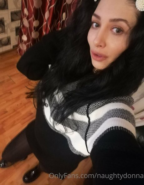 naughtydonna hd pornstar archive