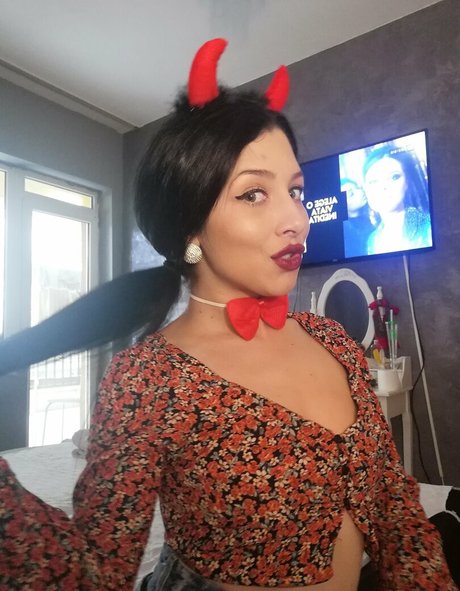 naughtydonna model pornographic images