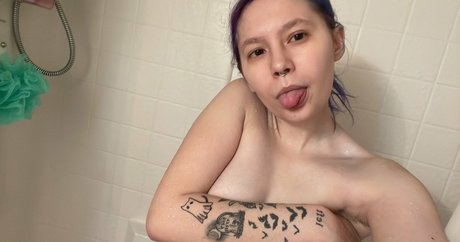 itskindablu erotic star pictures