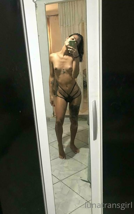 lunalacerda free star photo