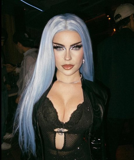 saggy milf onlyfans hd picture