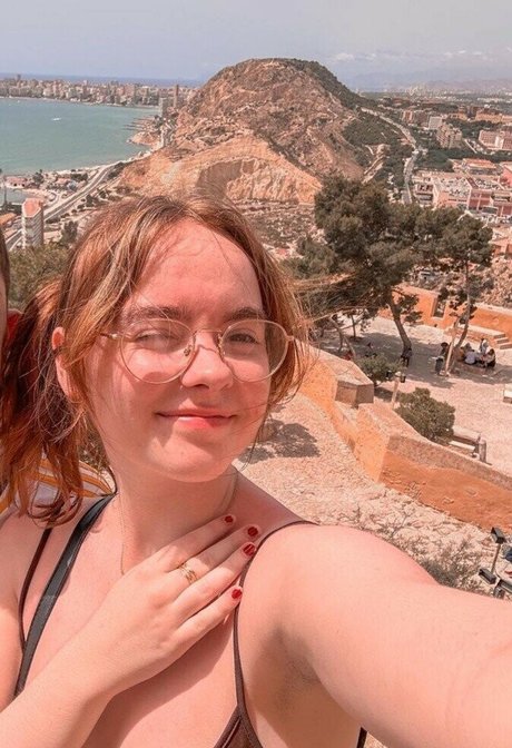 Laura Anne pornstar art images