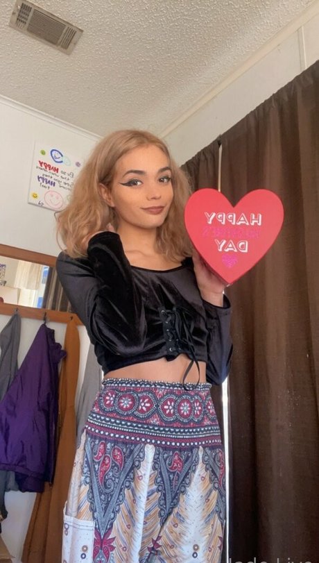 Jadelive pornstar erotic picture