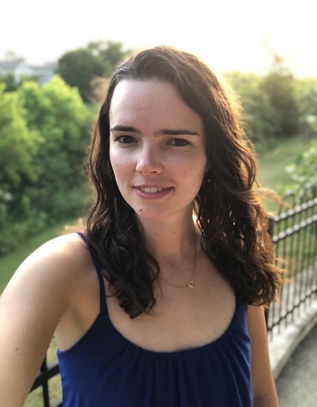 Lowco model exclusive photos