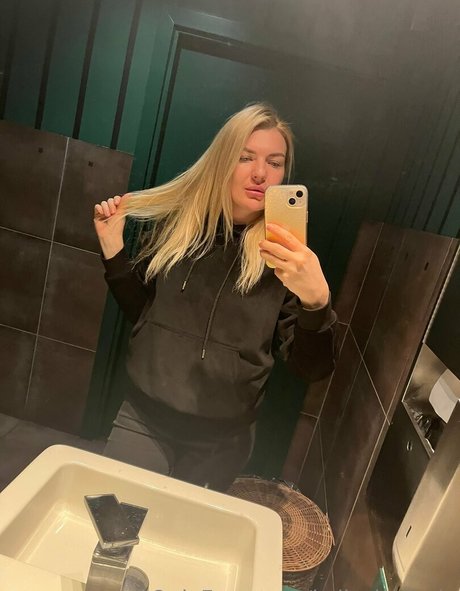 black bbw onlyfans nudes image