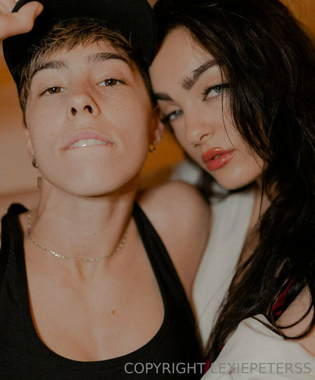 Lexiepeterss naked star photos