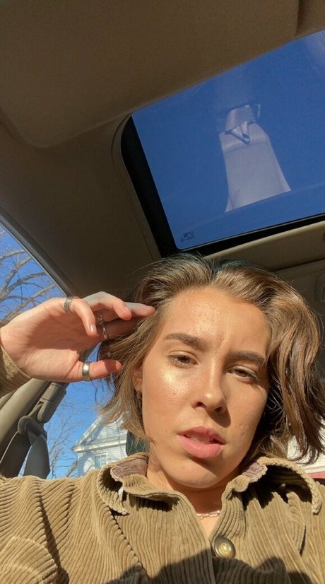 Lexiepeterss perfect star picture