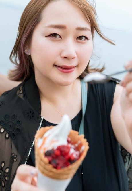 Akopai free pornstar picture