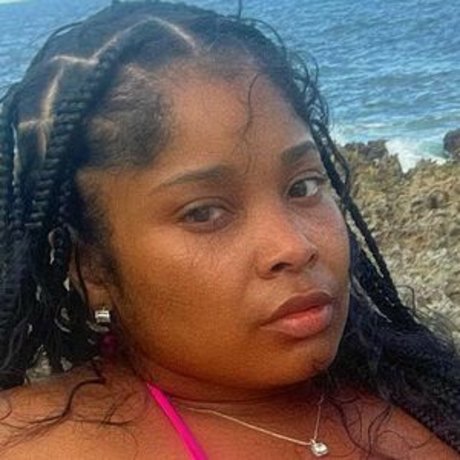 TrueBeauty334 free model images