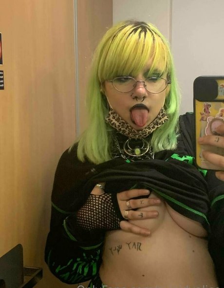 suicidyalice free star galleries