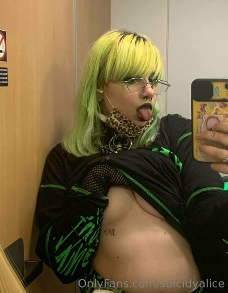 suicidyalice model top gallery