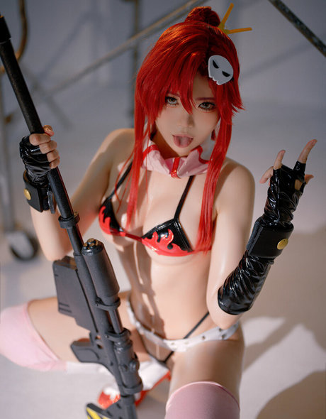 ZinieQ free pornstar pics